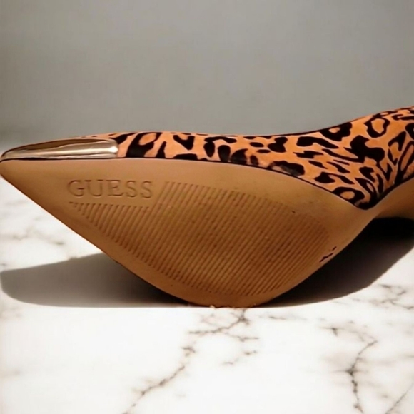 Guess Carrie Cheetah Print Suede Stilettos Custom Gold Toe Women's Size 6.5 - Picture 11 of 11